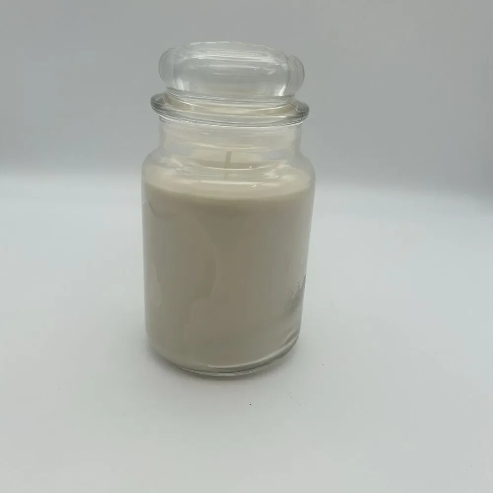 Yankee Candle Vanilla Flurries 22 oz Large Jar Candle NEW Après Ski Rare